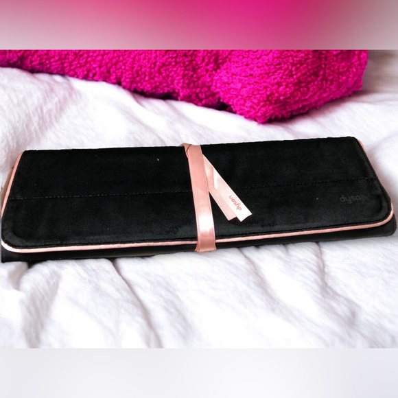 Dyson-designed Airwrap Travel Pouch - Pale Rose (Brand New) - Picture 5 of 9
